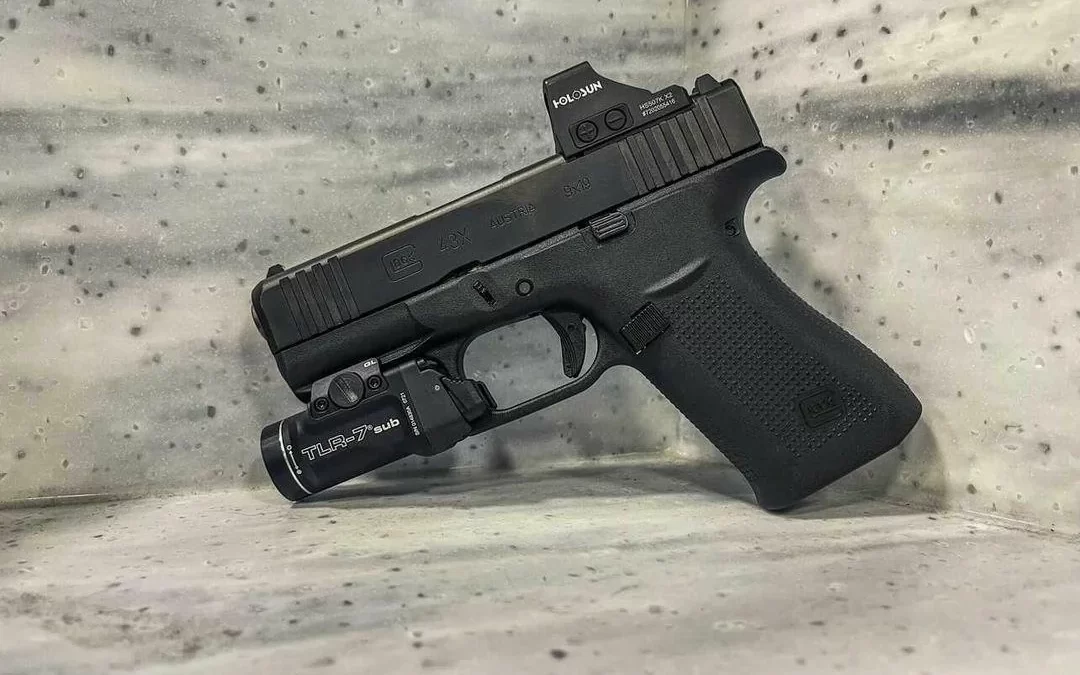 The Unrivaled Combination: Glock 43X MOS with a Streamlight TLR7 Sub Weapon Light